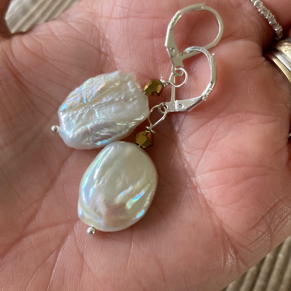 Oval Freshwater Pearls Earring Swarovski Crystals